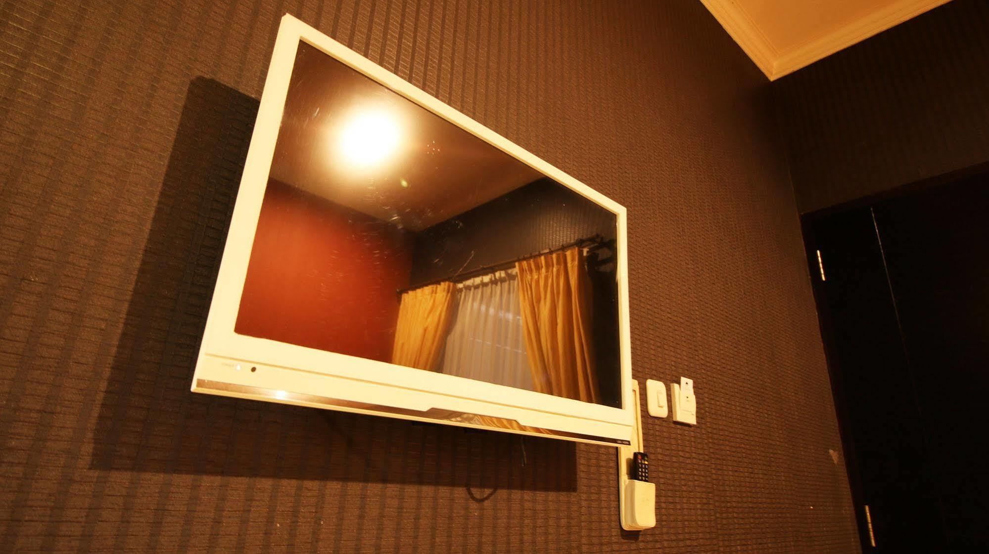 Zen Rooms Grand Hotel เล็มบัง ภายนอก รูปภาพ